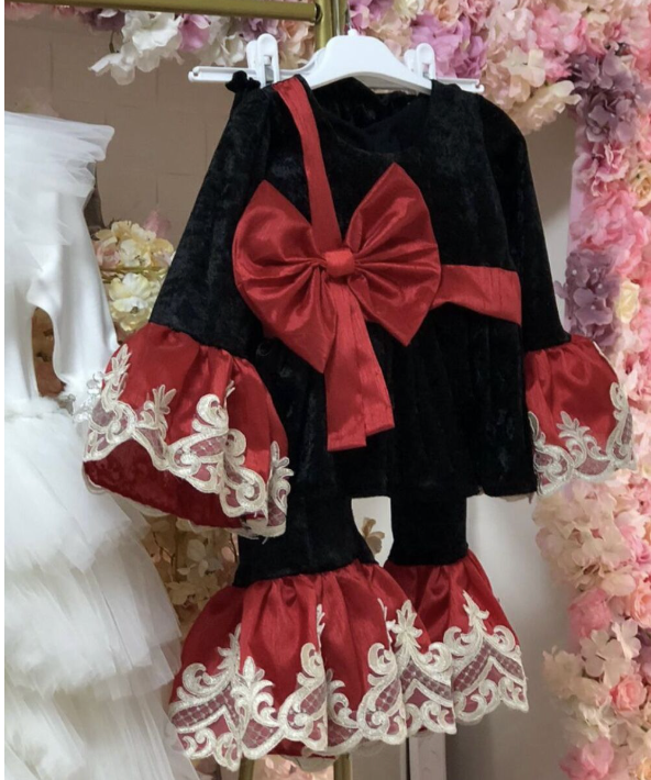 The Holiday Gift Set