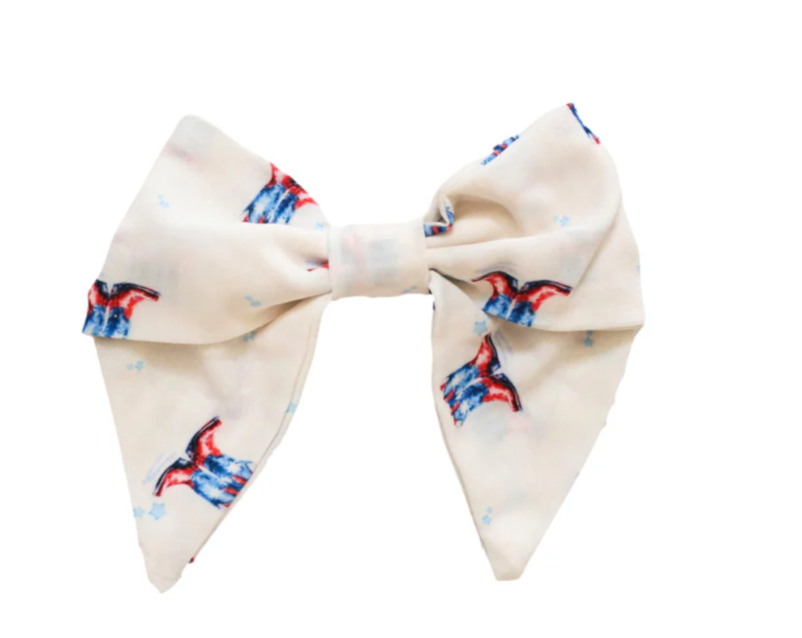 Boots Bow Clip