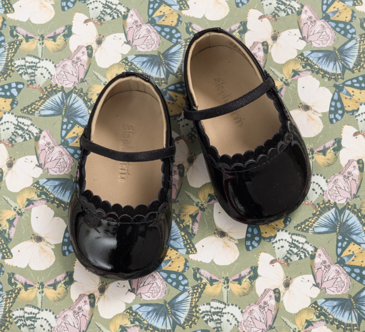 Ava Baby Ballet Shoe in Black Patent