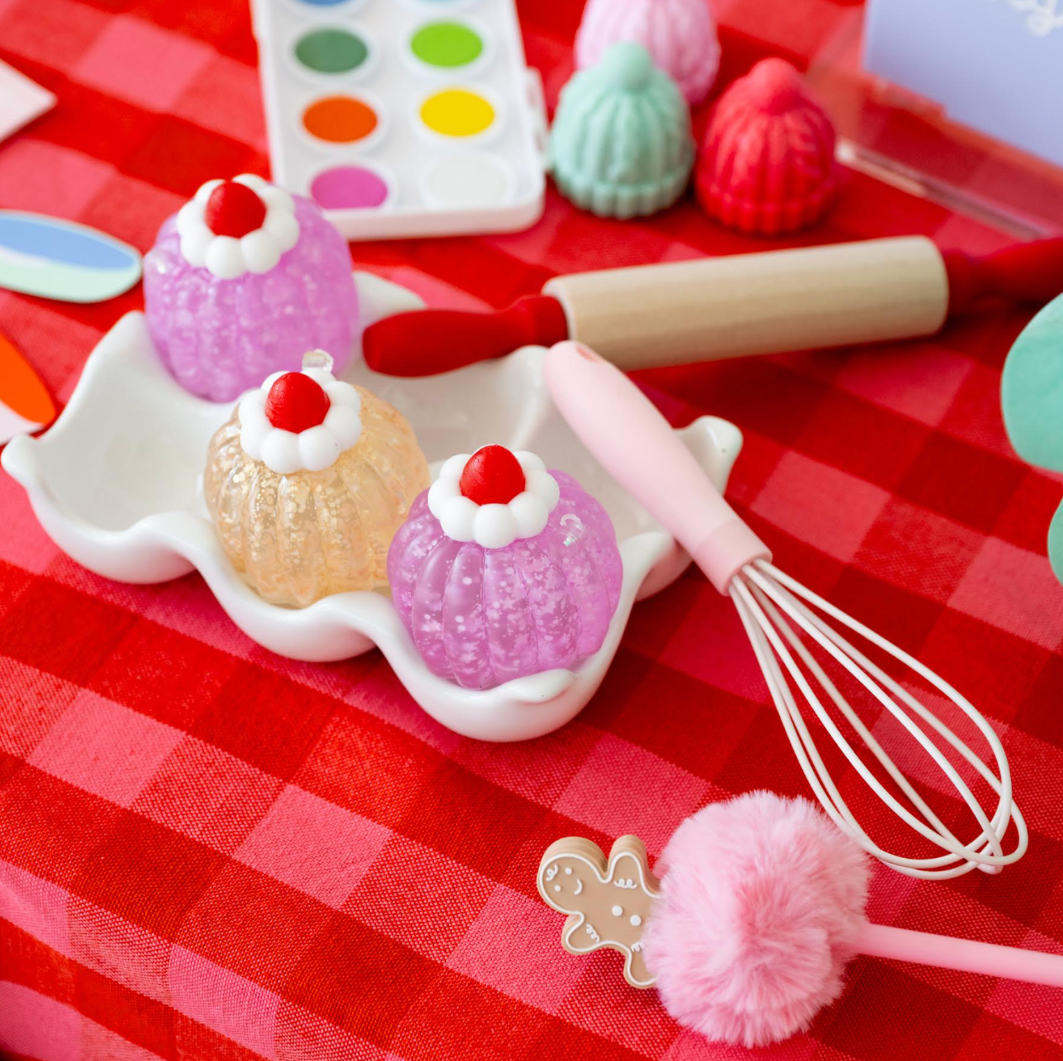 Tea Cake Sparkle Squishy