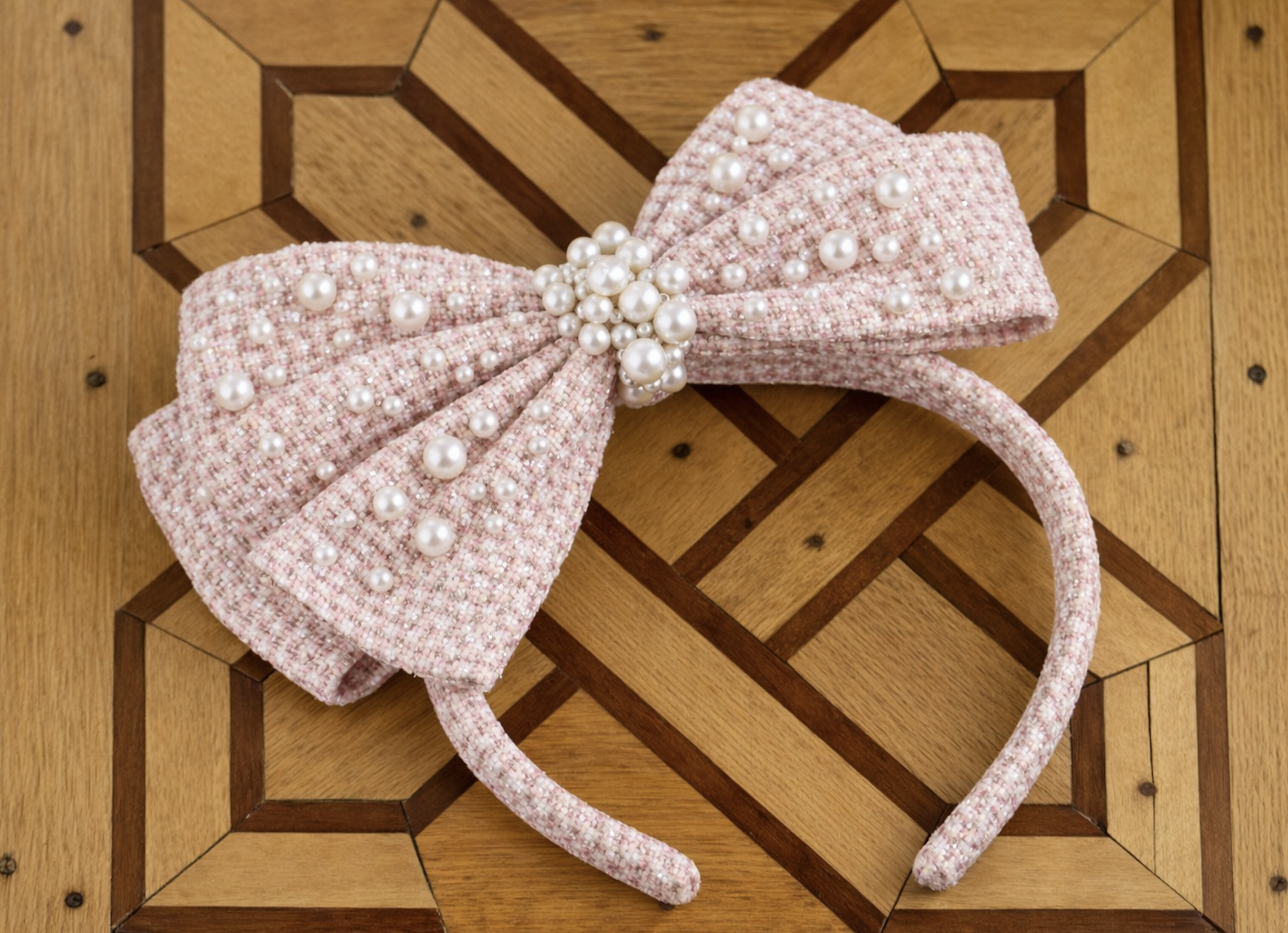 Diadema de tela de encaje