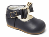 Bow Shoe